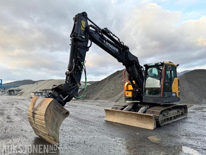 2018 Volvo ECR145EL - 16,5 tonns gravemaskin - Knekkbom - Leica GPS - Sentralsmøring - Bunkringspumpe - 2 skuffer - Sertifiseres før salg - Экскаватор: фото 1 2018 Volvo ECR145EL - 16,5 tonns gravemaskin - Knekkbom - Leica GPS - Sentralsmøring - Bunkringspumpe - 2 skuffer - Sertifiseres før salg - Экскаватор: фото 1