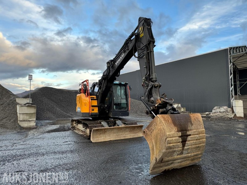 2018 Volvo ECR145EL - 16,5 tonns gravemaskin - Knekkbom - Leica GPS - Sentralsmøring - Bunkringspumpe - 2 skuffer - Sertifiseres før salg - Экскаватор: фото 3 2018 Volvo ECR145EL - 16,5 tonns gravemaskin - Knekkbom - Leica GPS - Sentralsmøring - Bunkringspumpe - 2 skuffer - Sertifiseres før salg - Экскаватор: фото 3
