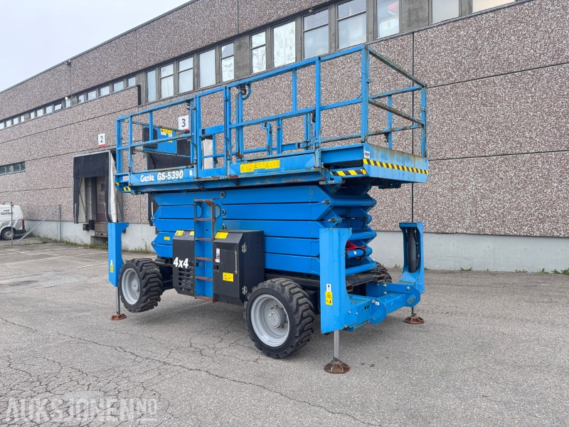 2019 Genie GS-5390 RT – 18,2 m sakselift – Kun 257 timer – Deutz diesel – Sertifisert til 2026 - Подъёмник: фото 2 2019 Genie GS-5390 RT – 18,2 m sakselift – Kun 257 timer – Deutz diesel – Sertifisert til 2026 - Подъёмник: фото 2