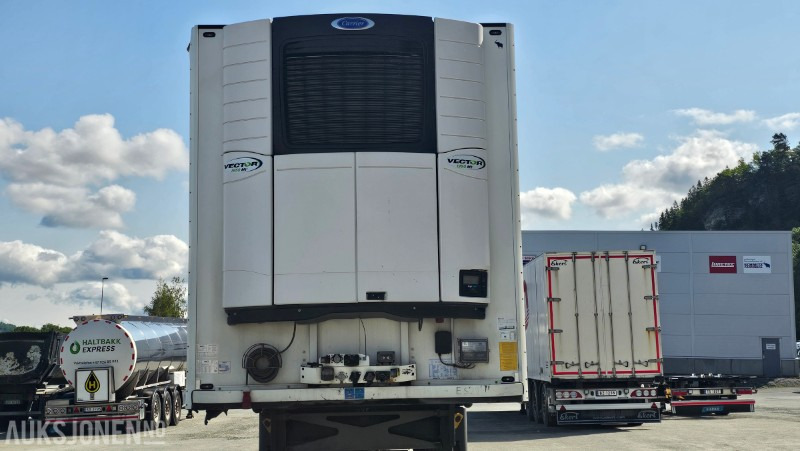 2019 Schmitz Cargobull Sko 24/L-13,4 FP 45 Cool med palfingerlift - Полуприцеп-рефрижератор: фото 2 2019 Schmitz Cargobull Sko 24/L-13,4 FP 45 Cool med palfingerlift - Полуприцеп-рефрижератор: фото 2
