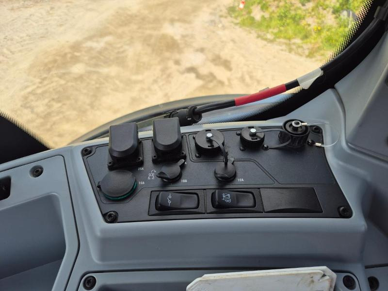 Трактор 2021 Valtra T 234 VERSU med laster og front hydraulikk / PTO: фото 27 Трактор 2021 Valtra T 234 VERSU med laster og front hydraulikk / PTO: фото 27