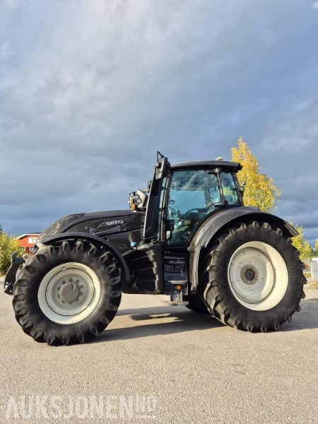 2021 Valtra T254 traktor 4X4, FRONTHYDRAULIKK, VENDBAR FØRERPLASS - Трактор: фото 2 2021 Valtra T254 traktor 4X4, FRONTHYDRAULIKK, VENDBAR FØRERPLASS - Трактор: фото 2
