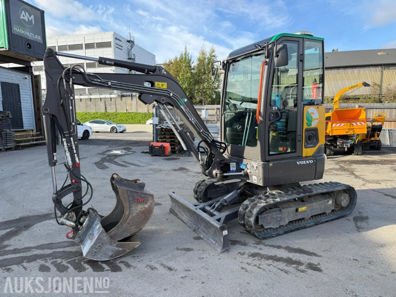 2021 Volvo JECR25D elektrisk minigraver, 2 skuffer, skjær, lav timetall, Steelwrist, LED - Мини-экскаватор: фото 1 2021 Volvo JECR25D elektrisk minigraver, 2 skuffer, skjær, lav timetall, Steelwrist, LED - Мини-экскаватор: фото 1