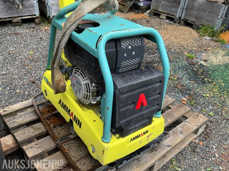 2022 AMMANN APR 40/60 HA vibroplate / 284kg - Каток: фото 3 2022 AMMANN APR 40/60 HA vibroplate / 284kg - Каток: фото 3