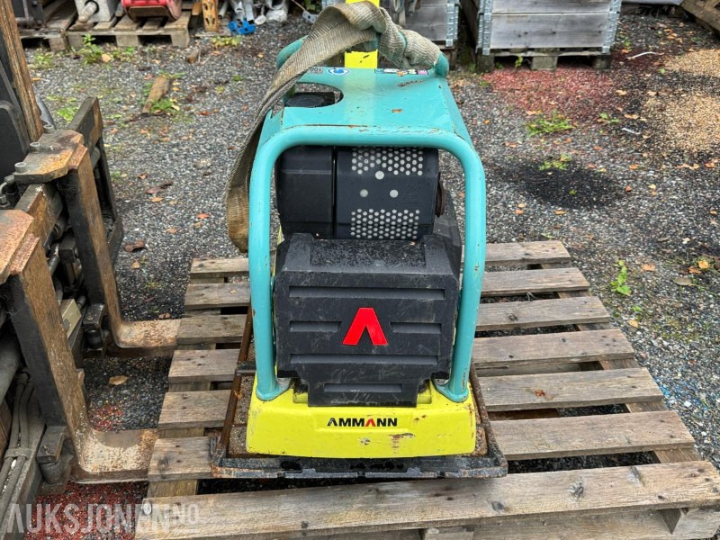 2022 AMMANN APR 40/60 HA vibroplate / 284kg - Каток: фото 2 2022 AMMANN APR 40/60 HA vibroplate / 284kg - Каток: фото 2