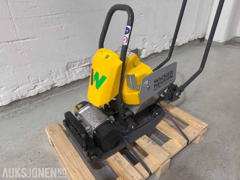 2022 Wacker Neuson APS1030e - 50 KG EL VIBROPLATE - Каток: фото 2 2022 Wacker Neuson APS1030e - 50 KG EL VIBROPLATE - Каток: фото 2