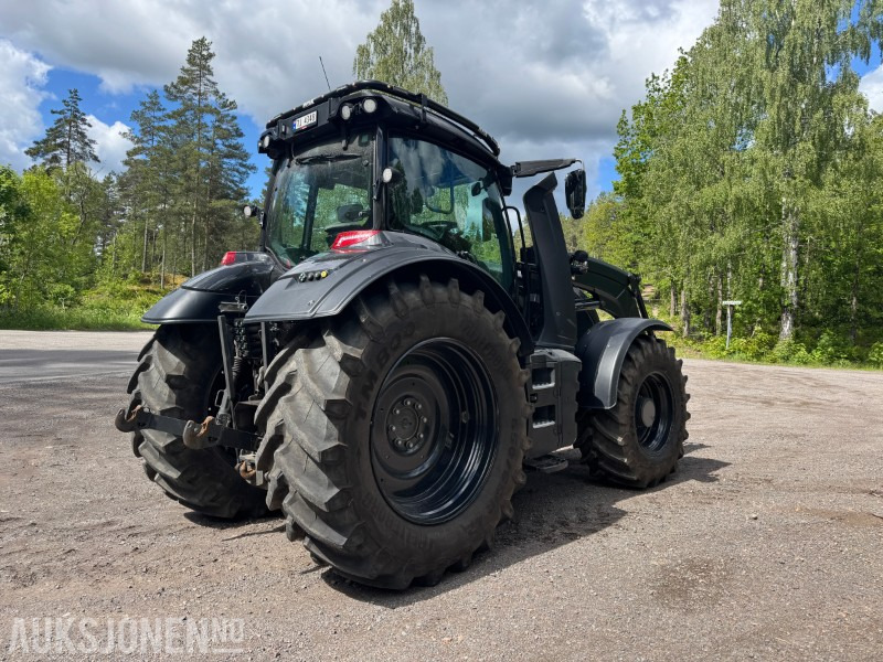 2023 Valtra T235 - Unlimited Black Edition - Traktor - Frontlaster - Трактор: фото 5 2023 Valtra T235 - Unlimited Black Edition - Traktor - Frontlaster - Трактор: фото 5