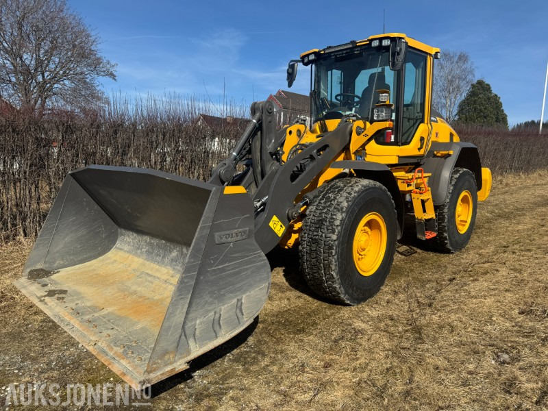 2024 Volvo L70H2 HJULLASTER MED SKUFFE, SETRALSMØRING, VEKT +++KUN 400 TIMER - Колёсный погрузчик: фото 2 2024 Volvo L70H2 HJULLASTER MED SKUFFE, SETRALSMØRING, VEKT +++KUN 400 TIMER - Колёсный погрузчик: фото 2