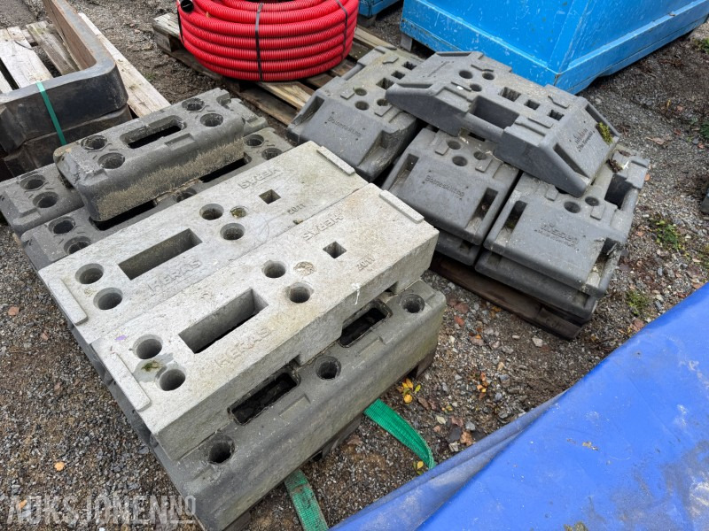 23 stk Gjerde og skiltfundament - Строительное оборудование: фото 2 23 stk Gjerde og skiltfundament - Строительное оборудование: фото 2