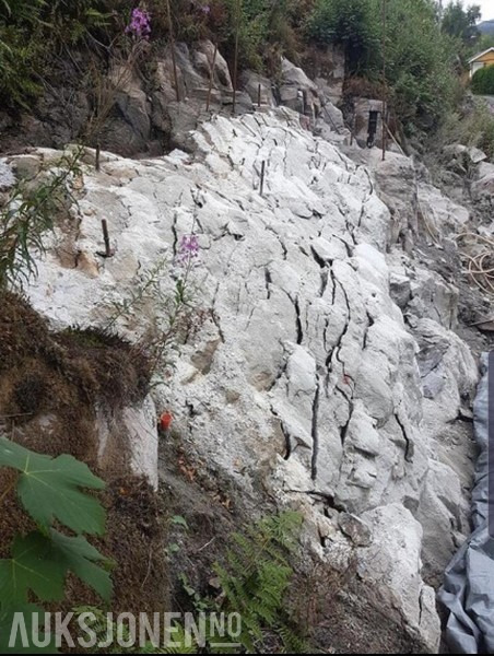 500kg Sino-crack vinter - Буровая машина: фото 3 500kg Sino-crack vinter - Буровая машина: фото 3