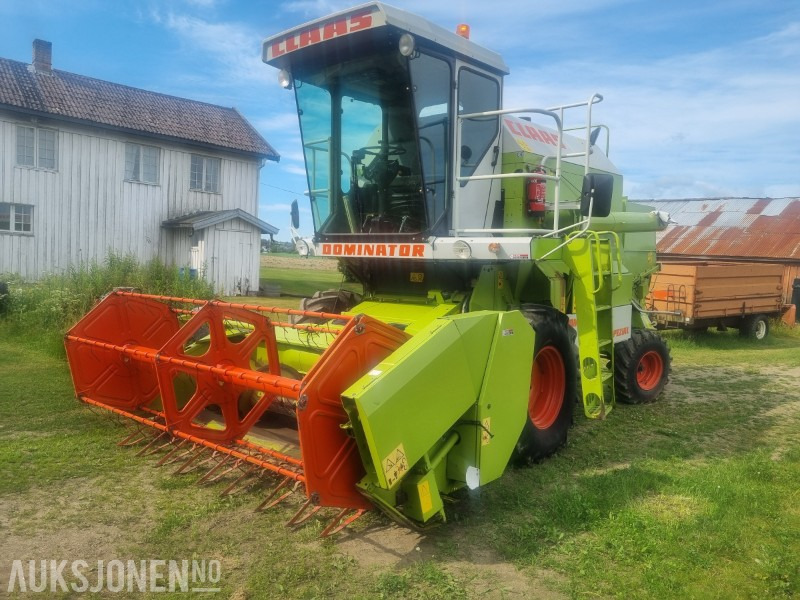 2000 Claas Dominator 48 spezial tresker 1562 timer - Другая техника: фото 2 2000 Claas Dominator 48 spezial tresker 1562 timer - Другая техника: фото 2