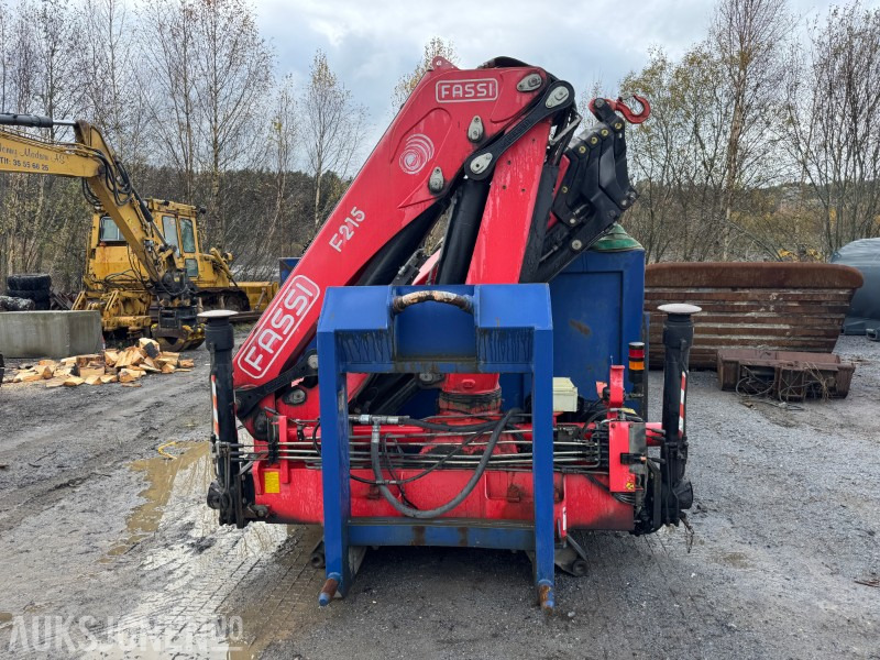 2008 CMT krokflak med karmer og Fassi F215 kran - Грузовик: фото 2 2008 CMT krokflak med karmer og Fassi F215 kran - Грузовик: фото 2