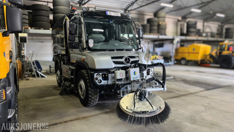 2017 Mercedes-Benz Unimog U423 med Trilety TK36 feieaggregat - Грузовик: фото 3 2017 Mercedes-Benz Unimog U423 med Trilety TK36 feieaggregat - Грузовик: фото 3