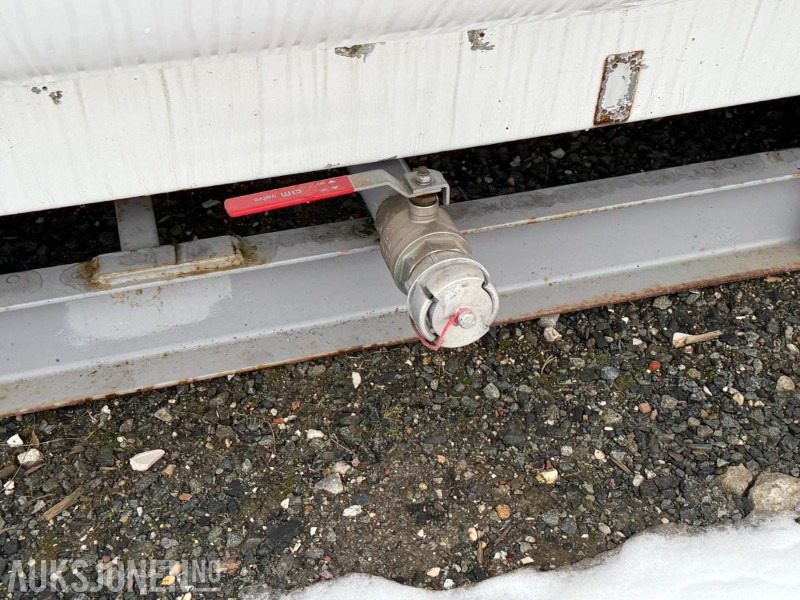 Vanntank på krokramme 8m3 - Грузовик: фото 4 Vanntank på krokramme 8m3 - Грузовик: фото 4