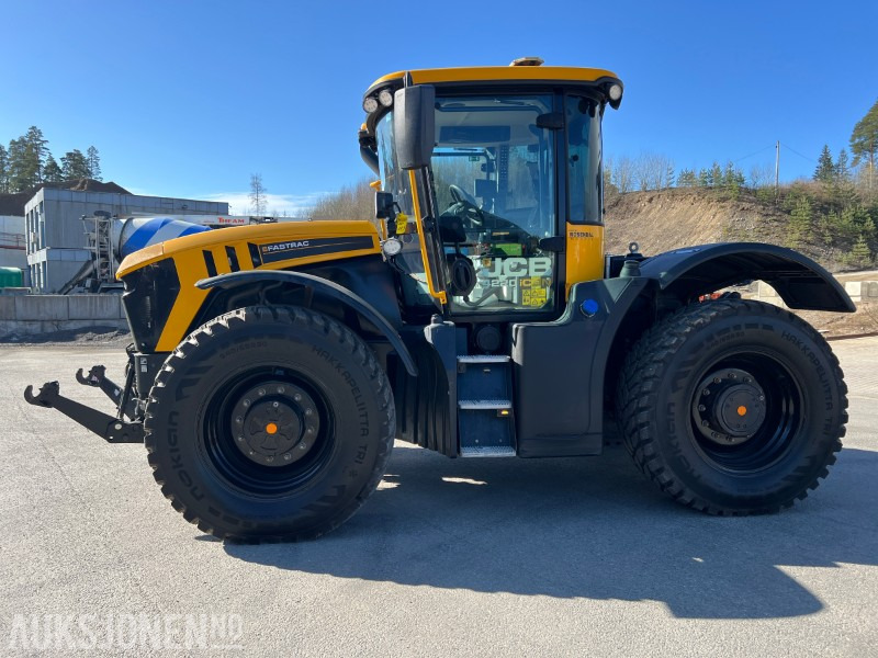 JCB 4220 Icon - Трактор: фото 2 JCB 4220 Icon - Трактор: фото 2