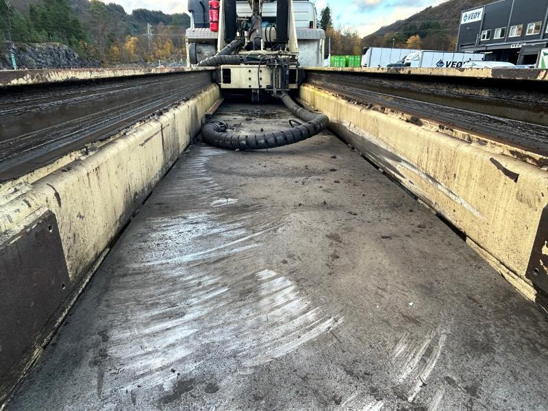 2013 Volvo FMX 370 6X4 med NORMET Esslift 1000 plattform / korg - nylig EU godkjent в лизинг 2013 Volvo FMX 370 6X4 med NORMET Esslift 1000 plattform / korg - nylig EU godkjent: фото 20