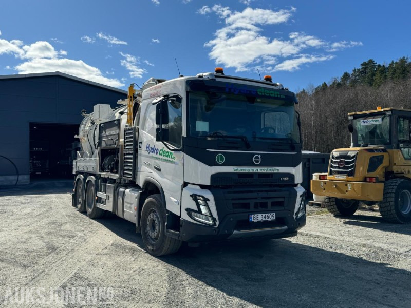 2024 VOLVO FMX500 - KOMPLETT VAKUUM/SPYLEBIL – NESTEN NY - 1154 KM - Коммунальная/ Специальная техника: фото 3 2024 VOLVO FMX500 - KOMPLETT VAKUUM/SPYLEBIL – NESTEN NY - 1154 KM - Коммунальная/ Специальная техника: фото 3