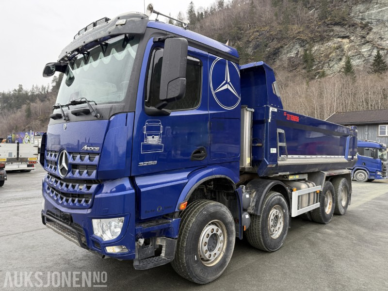 Mercedes-Benz Arocs 3252 – 2020-modell, 520 hk, Zetterbergs dumperkasse - Самосвал: фото 1 Mercedes-Benz Arocs 3252 – 2020-modell, 520 hk, Zetterbergs dumperkasse - Самосвал: фото 1
