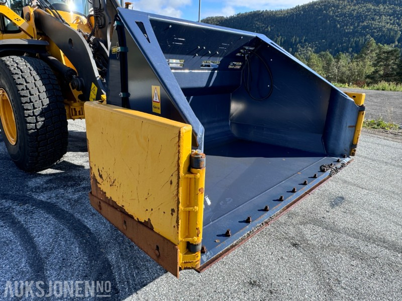 2023 Drivex Klappvingeskuffe / Klaffskuffe / Snøskuffe / brøyteskuffe - Volvo BM feste - 3,5 m3 - Навесное оборудование для Строительной техники: фото 4 2023 Drivex Klappvingeskuffe / Klaffskuffe / Snøskuffe / brøyteskuffe - Volvo BM feste - 3,5 m3 - Навесное оборудование для Строительной техники: фото 4
