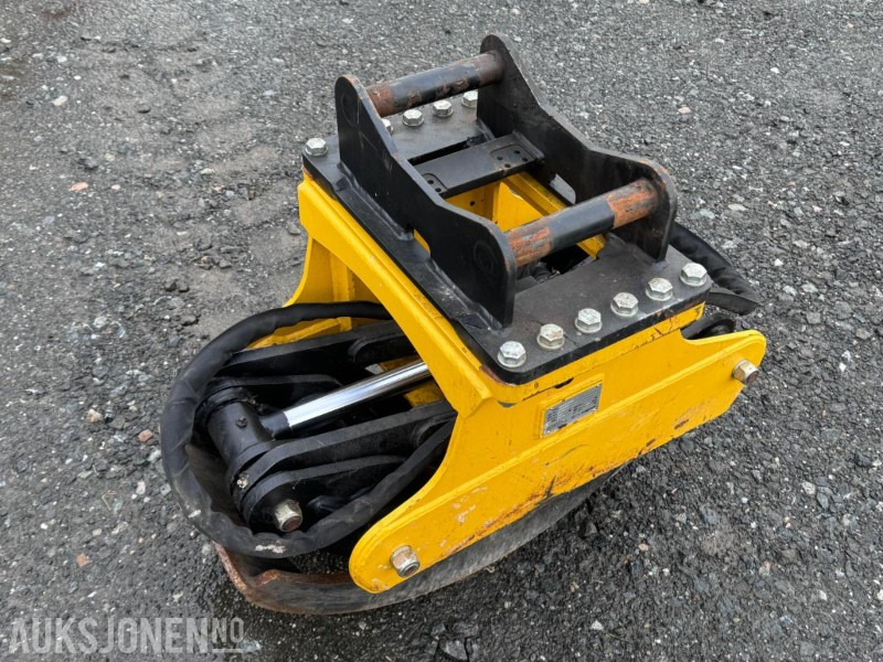 2024 Engcon TG25HD-S40 Tømmerklo / Tømmerklype - Nesten ikke brukt - S40 feste - Навесное оборудование для Строительной техники: фото 4 2024 Engcon TG25HD-S40 Tømmerklo / Tømmerklype - Nesten ikke brukt - S40 feste - Навесное оборудование для Строительной техники: фото 4