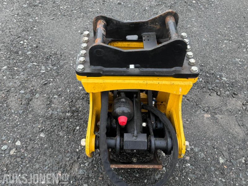 2024 Engcon TG25HD-S40 Tømmerklo / Tømmerklype - Nesten ikke brukt - S40 feste - Навесное оборудование для Строительной техники: фото 2 2024 Engcon TG25HD-S40 Tømmerklo / Tømmerklype - Nesten ikke brukt - S40 feste - Навесное оборудование для Строительной техники: фото 2