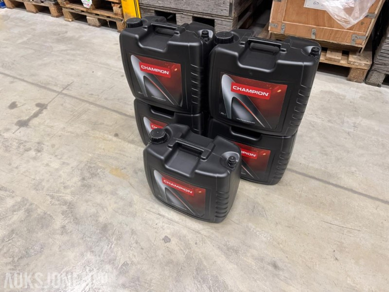 600 Liter Olje - Champion XRS 10W-30 FE Multifunctinal Oil - Навесное оборудование для Строительной техники: фото 2 600 Liter Olje - Champion XRS 10W-30 FE Multifunctinal Oil - Навесное оборудование для Строительной техники: фото 2