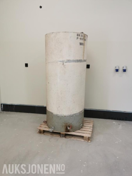 Dieseltank i aluminium - 1000 liter - Навесное оборудование для Строительной техники: фото 1 Dieseltank i aluminium - 1000 liter - Навесное оборудование для Строительной техники: фото 1