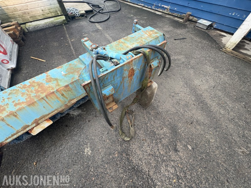 Kosteaggregat / feiemaskin - kost til mindre hjullaster - Навесное оборудование для Строительной техники: фото 4 Kosteaggregat / feiemaskin - kost til mindre hjullaster - Навесное оборудование для Строительной техники: фото 4