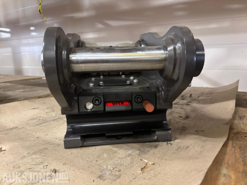 Ny / Ubrukt SMP S50 Hardlock Hydraulisk Hurtigfeste. - Навесное оборудование для Строительной техники: фото 2 Ny / Ubrukt SMP S50 Hardlock Hydraulisk Hurtigfeste. - Навесное оборудование для Строительной техники: фото 2