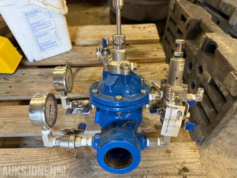 Ny/ubrukt VA del m/flere manometer - Строительное оборудование: фото 1 Ny/ubrukt VA del m/flere manometer - Строительное оборудование: фото 1