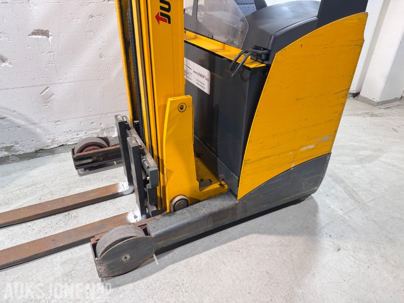 2007 Jungheinrich ETV 214 Elektrisk Skyvemasttruck - Погрузочно-разгрузочная техника: фото 4 2007 Jungheinrich ETV 214 Elektrisk Skyvemasttruck - Погрузочно-разгрузочная техника: фото 4