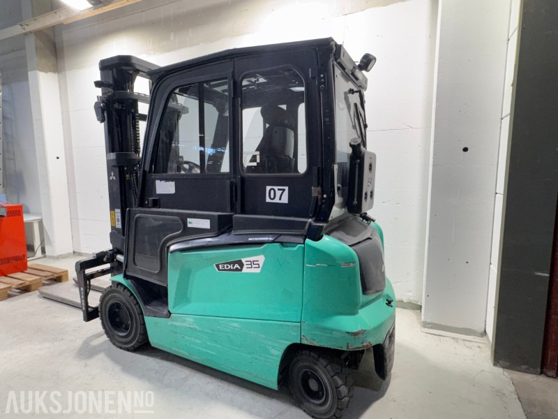2019 Mitsubishi FB35N – Elektrisk 4-hjuls motvektstruck - Nytt batteri 2024 - Погрузочно-разгрузочная техника: фото 4 2019 Mitsubishi FB35N – Elektrisk 4-hjuls motvektstruck - Nytt batteri 2024 - Погрузочно-разгрузочная техника: фото 4