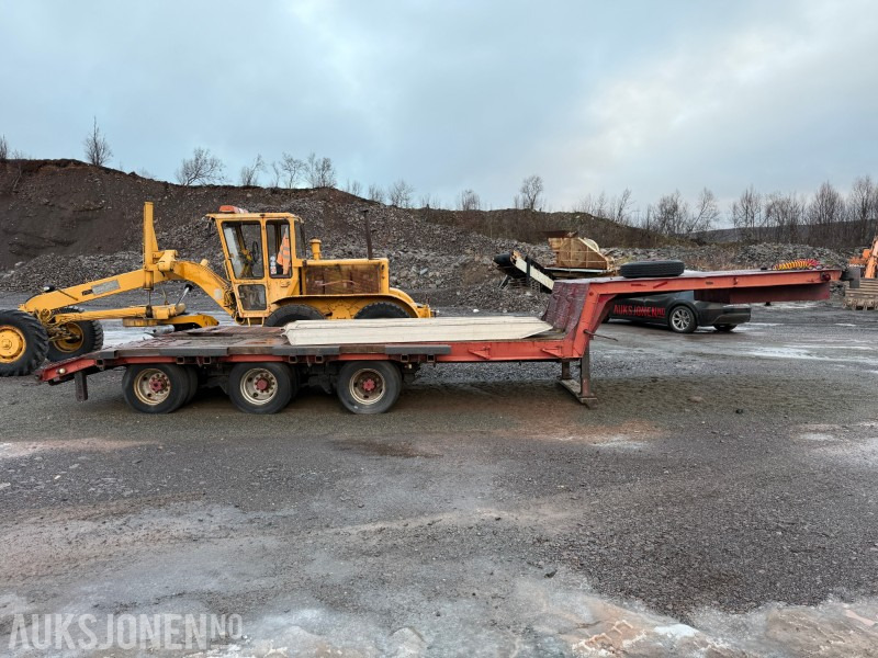 1976 HI GAIN LBS 33-EM - Maskinsemi - 3 akslet - Rep.objekt - Прицеп: фото 4 1976 HI GAIN LBS 33-EM - Maskinsemi - 3 akslet - Rep.objekt - Прицеп: фото 4