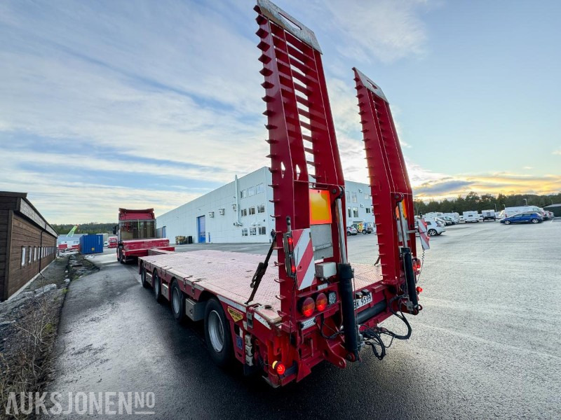 2017 Broshuis 4 SLA-18-48 4 akslet Maskinjumbo med uttrekk og manuell bredding - Metallisert - Hydraulisk bredding på kjørebruer - Прицеп: фото 4 2017 Broshuis 4 SLA-18-48 4 akslet Maskinjumbo med uttrekk og manuell bredding - Metallisert - Hydraulisk bredding på kjørebruer - Прицеп: фото 4