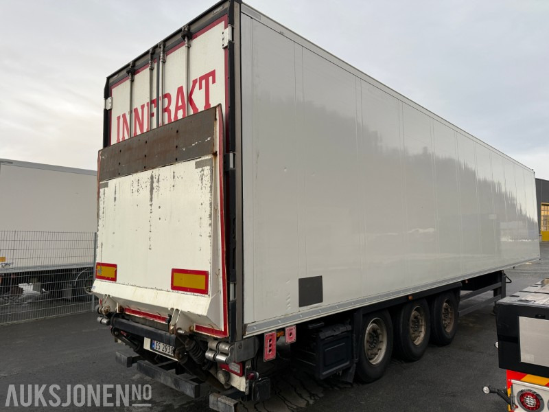 2019 Schmitz CARGOBULL thermo semi med bommer og bakløft - Прицеп: фото 3 2019 Schmitz CARGOBULL thermo semi med bommer og bakløft - Прицеп: фото 3