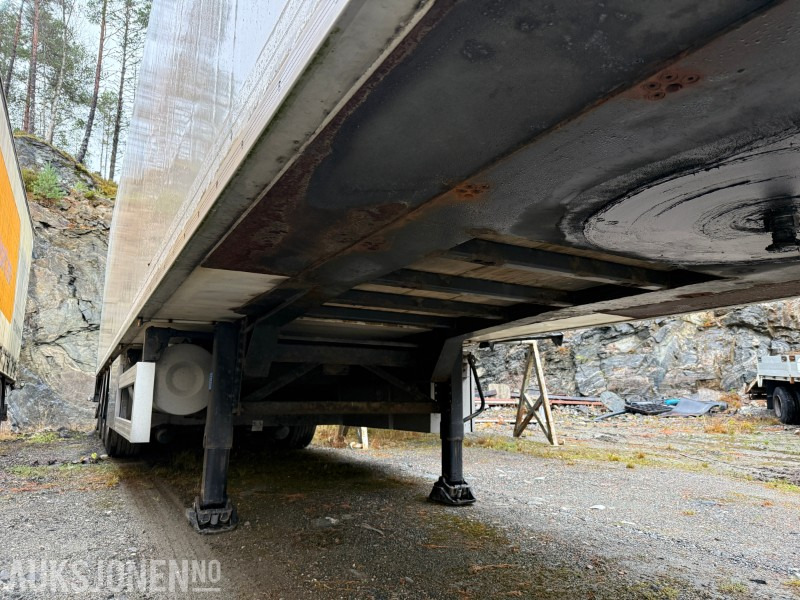 Bussbygg Frysesemi m/ Thermo King kjøleaggregat og Zepro bakløfter - Прицеп: фото 5 Bussbygg Frysesemi m/ Thermo King kjøleaggregat og Zepro bakløfter - Прицеп: фото 5