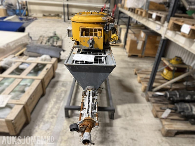 Putzmeister skruepumpe / mørtelpumpe / Sprøytemaskin - Строительное оборудование: фото 1 Putzmeister skruepumpe / mørtelpumpe / Sprøytemaskin - Строительное оборудование: фото 1