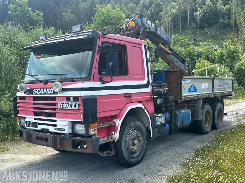 Scania P112H - Intercooler - 6X2 - Fastmontert kran med uttrekk og kurv - Tipp kasse - Автоманипулятор: фото 1 Scania P112H - Intercooler - 6X2 - Fastmontert kran med uttrekk og kurv - Tipp kasse - Автоманипулятор: фото 1