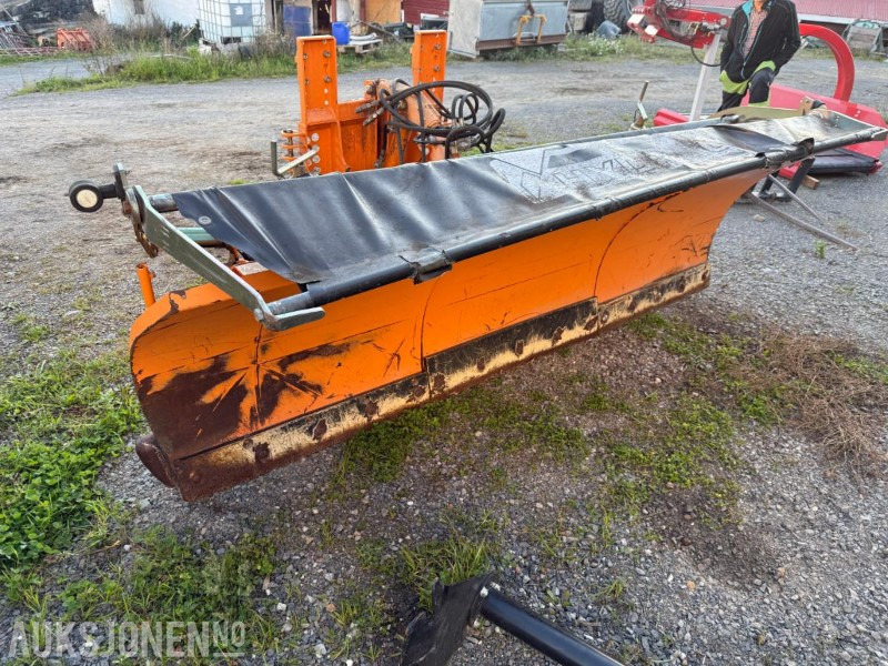 2000 Hydrac LB 300 Snøskjær - Сельскохозяйственная техника: фото 3 2000 Hydrac LB 300 Snøskjær - Сельскохозяйственная техника: фото 3