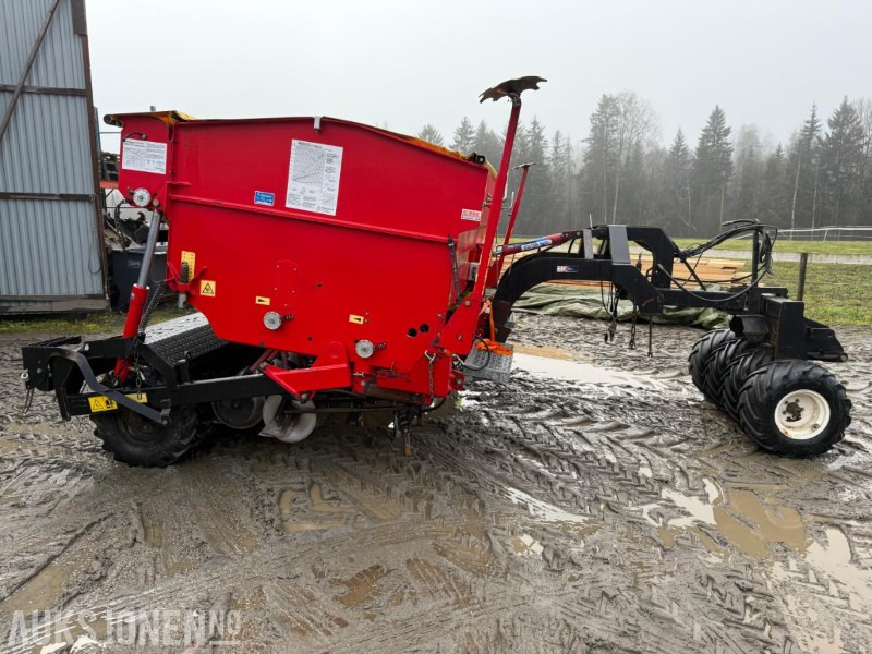 2001 Junkkari Simulta 3000ST Såmaskin - Сельскохозяйственная техника: фото 4 2001 Junkkari Simulta 3000ST Såmaskin - Сельскохозяйственная техника: фото 4