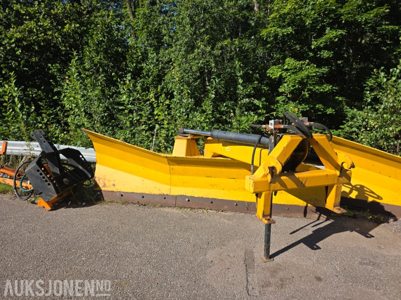 2012 Dalen 2022 Traktorskjær - Сельскохозяйственная техника: фото 1 2012 Dalen 2022 Traktorskjær - Сельскохозяйственная техника: фото 1