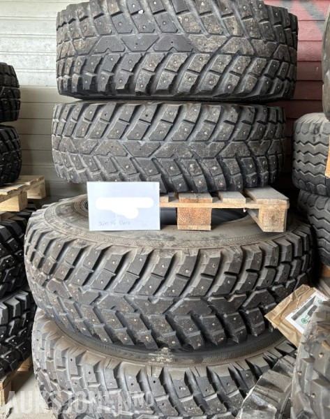 2013 Nokian Tri 2 Piggdekk med felger. - Сельскохозяйственная техника: фото 3 2013 Nokian Tri 2 Piggdekk med felger. - Сельскохозяйственная техника: фото 3