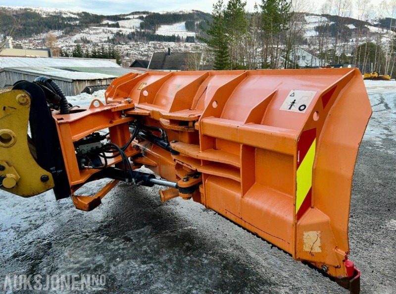 2016 Tellefsdal U-Plog - Type H2 - 4600 mm bredde - Volvo BM feste - Сельскохозяйственная техника: фото 4 2016 Tellefsdal U-Plog - Type H2 - 4600 mm bredde - Volvo BM feste - Сельскохозяйственная техника: фото 4