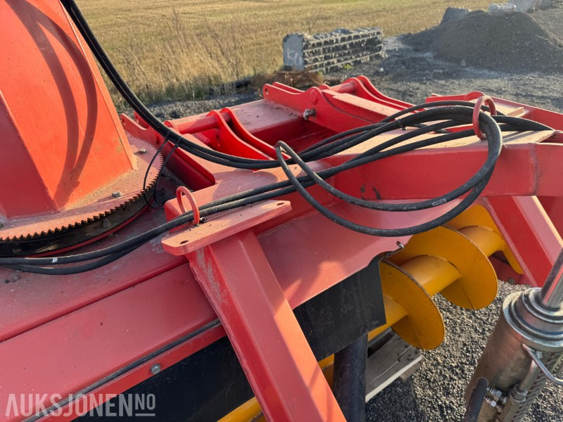 Сельскохозяйственная техника 2017 Duun TF255 Totrinns snøfres / Hydraulisk tut / PTO-drift: фото 12