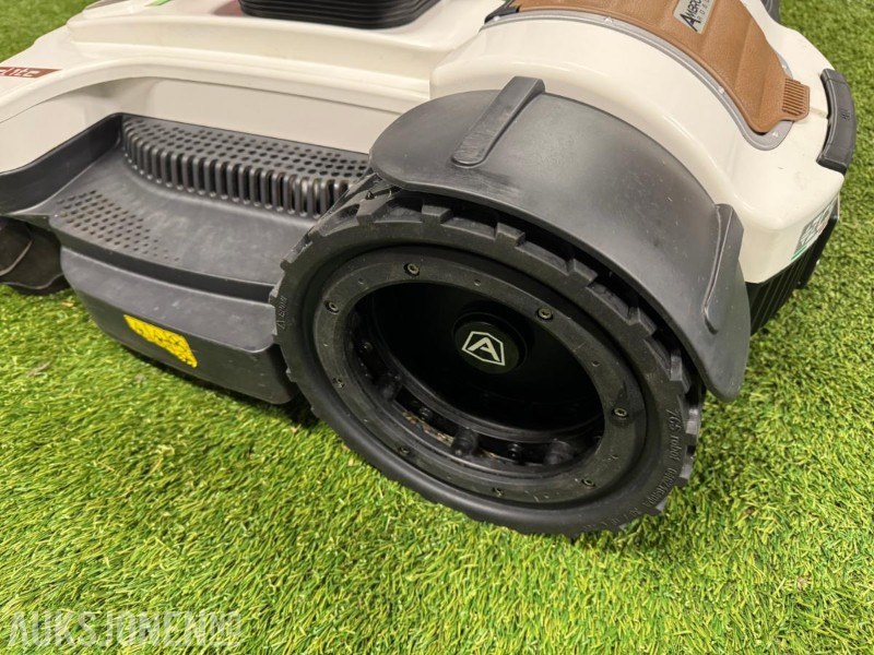 2023 Ambrogio 4.36 Ultra Elite Premium DEMOMASKIN - Robotgressklipper - Сельскохозяйственная техника: фото 4 2023 Ambrogio 4.36 Ultra Elite Premium DEMOMASKIN - Robotgressklipper - Сельскохозяйственная техника: фото 4