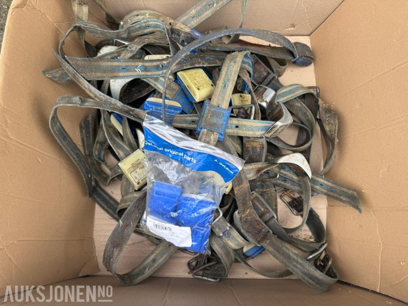 DeLaval Aktivitetsmåling med halsbånd - ca 39 stk AM2 - Komplett system - Сельскохозяйственная техника: фото 1 DeLaval Aktivitetsmåling med halsbånd - ca 39 stk AM2 - Komplett system - Сельскохозяйственная техника: фото 1