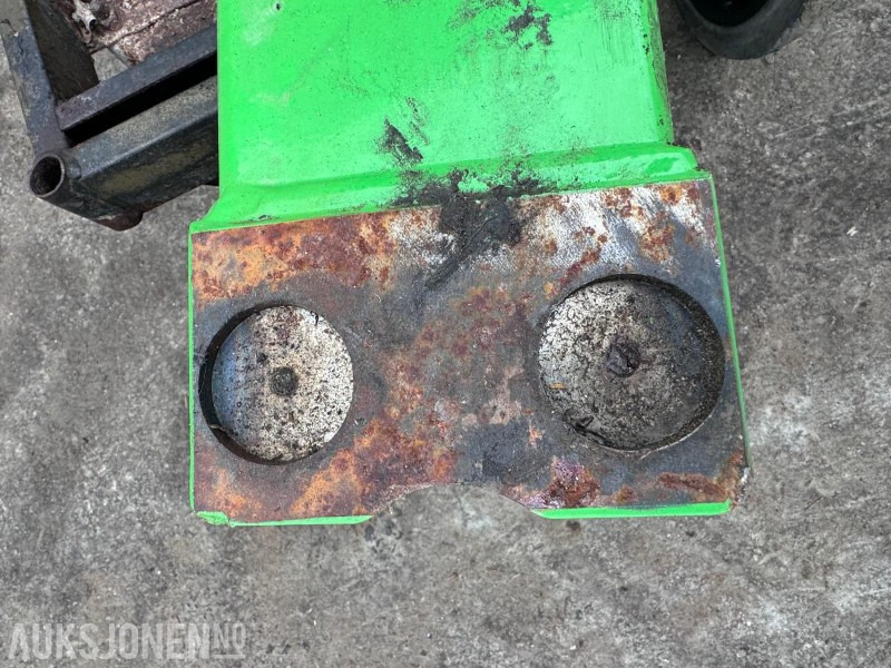 Сельскохозяйственная техника Lite brukt løftearm til Avant 630: фото 6 Сельскохозяйственная техника Lite brukt løftearm til Avant 630: фото 6