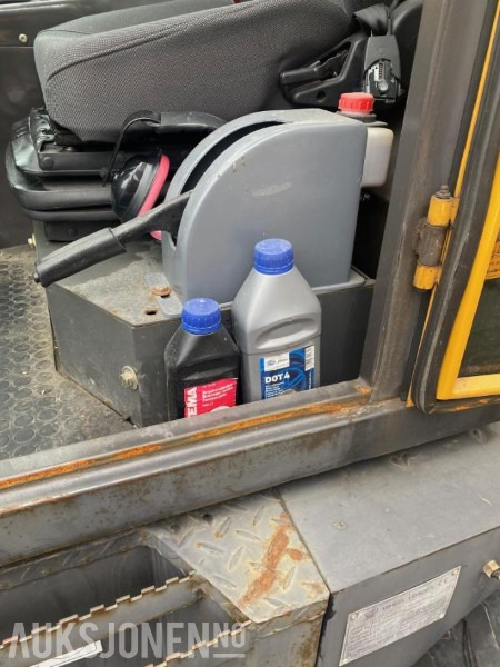 Колёсный погрузчик Sino 908 Hjullaster med skuffe og pallegaffler: фото 17