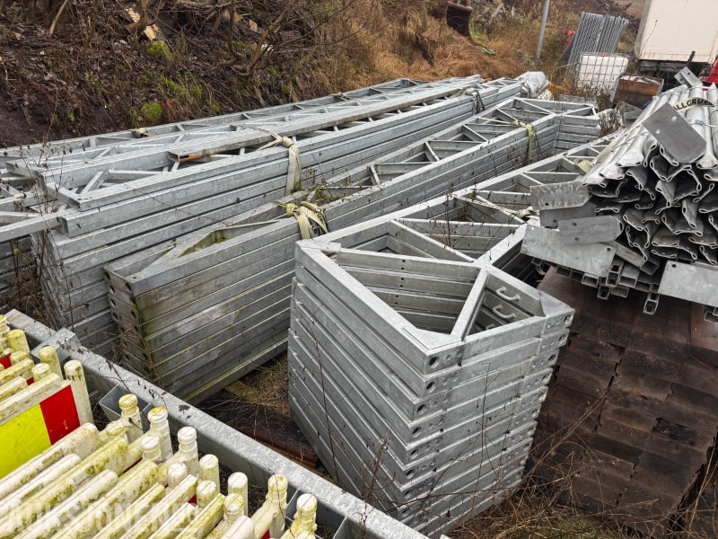 Stålhall 450 m² – demontert lagerhall med duk, klar for opplasting - Строительное оборудование: фото 5 Stålhall 450 m² – demontert lagerhall med duk, klar for opplasting - Строительное оборудование: фото 5