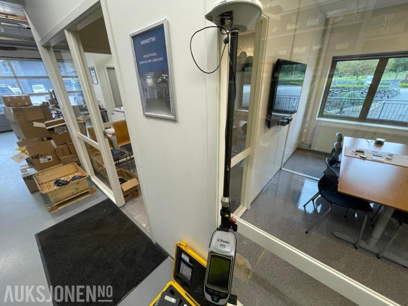 TRIMBLE GEO EXPLORER MED ZEPHYR MODEL2 ANTENNE - Строительное оборудование: фото 3 TRIMBLE GEO EXPLORER MED ZEPHYR MODEL2 ANTENNE - Строительное оборудование: фото 3